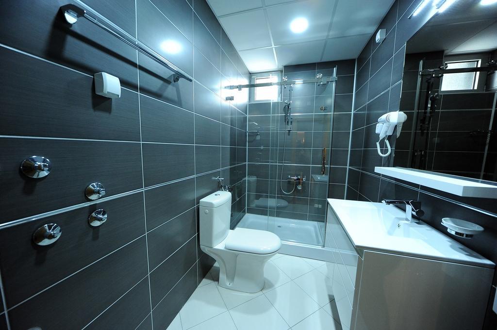 Ni Garni Uni Elita Lux Hotel חדר תמונה
